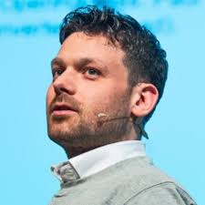 A 3D printer is an excellent tool for bringing your ideas to life!💡💸  Formlabs extensive material library includes +45 materials, tailored to  meet the demands of various applications. Here are some… |