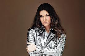 As a child, she was encouraged by her father to join him during his. Laura Pausini Me Averguenzo De Lo De Toni Moreno Celebrities