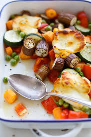 Buntes Ofengemuse Mit Halloumi Ein Blech Kochkarussell Rezept Halloumi Haloumi Rezepte Gemusereis Rezept