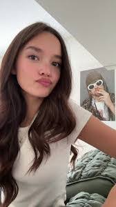 Raven Tuttle's Instagram, Twitter & Facebook