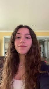 Julia Pecora's Instagram, Twitter & Facebook