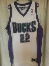 Check out our milwaukee bucks jersey selection for the very best in unique or custom, handmade pieces there are 359 milwaukee bucks jersey for sale on etsy, and they cost $39.53 on average. Nba Jersey Milwaukee Bucks Michael Redd Selling It For 40 Nba Jersey Jersey Milwaukee Bucks