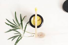 So macht man eine feuchtigkeitscreme für normale und trockene haut.dies ist eine feuchtigkeitsspendende creme für das gesicht und den ganzen körper.sie. Naturkosmetik Herstellen Rezeptur Gesichtscreme Mit Sheabutter Urbarium