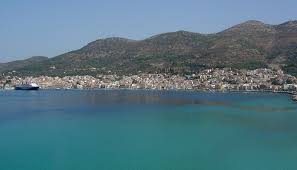 Στην σάμο υπάρχουν μερικά καταστήματα επίπλων κυρίως κοντά στο κέντρο της πόλης της σάμου και στο καρλόβασι. Samos Xwria Oikismoi