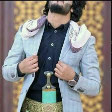 وعلى سبيل الاناقة ابو ثوب وجنبية style beloved country