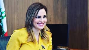 وزيرة الاعلام تستقيل من الحكومة اللبنانية بعد انفجار مرفأ بيروت. ÙˆØ²ÙŠØ±Ø© Ø§Ù„Ø¥Ø¹Ù„Ø§Ù… Ø§Ù„Ù„Ø¨Ù†Ø§Ù†ÙŠØ© ØªÙƒØ´Ù ØªÙØ§ØµÙŠÙ„ Ù…Ø§ Ø­ØµÙ„ ÙŠÙˆÙ… Ø§Ù†ÙØ¬Ø§Ø± Ù…Ø±ÙØ£ Ø¨ÙŠØ±ÙˆØª T M B