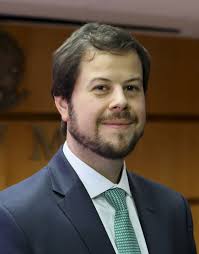 Diretor Gustavo Machado Gonzalez