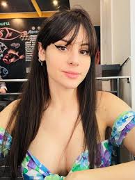 Apolonia Lapiedra aplaude la App del porno mientras la actriz Pamsnusnu  habla de medida dictatorial