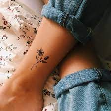 Amazing Tips On How To Choose The Perfect Tattoo Placement Bafbouf Tattoos Dainty Tattoos Tiny Tattoos