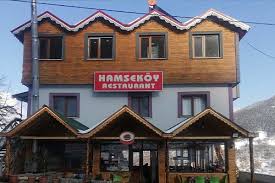 Trabzon'da iki gün geçirdik ve şunu fark ettik ki otel hamsiköy ve süper lezzetli sütlaçlar. Hamsikoy Sutlaci Cinar Usta Da Yenir Cinar Usta