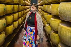 L'emilia romagna si trasforma così nella terra dei sapori e delle tradizioni, un luogo dove la parola gastronomia significa innanzitutto cultura: 10 Italian Foods Every Foodie Needs To Try In Emilia Romagna Traverse