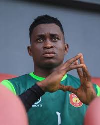 Nigerian club Korodu City FC have completed the signing of Liberian  national team goalkeeper, Derrick Julu, from Watanga FC two-time champions  of the Liberian First Division. The 24-year-old shot-stopper joins