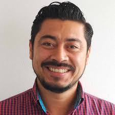 Roberto Catalan's Instagram, Twitter & Facebook