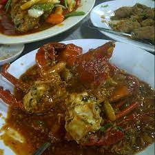 2 siung bawang putih 5 bawang merah 1 sdt merica bubuk 1/2 sdm garam laut 3/4 cm jahe segar, kupas 2 kemiri bumbu besar nya : Photos At Wajir Seafood Seafood Restaurant In Medan