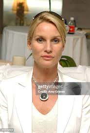 214 Catherine Sheridan Photos & High Res Pictures