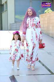 mother daughter matching outfits anne kiz tesettur elbise modelleri annah hariri anne kiz kiyafetleri musluman modasi kiz cocugu modasi