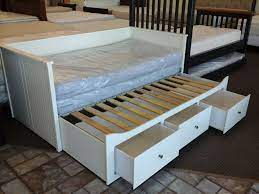 This again makes good use of your space since you can have two guests stay over without their beds taking up any more room than one, at least as long. Nice Perfect Trundle Sofa Bed 40 About Remodel Hme Designing Inspiration With Trundle Sofa Bed Ikea Daybed Diy Daybed Ikea Trundle Bed