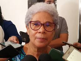 Regina Sousa faz primeira reunião com secretariado e discute orçamento para  fim do governo