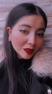 Sara Arce's Instagram, Twitter & Facebook