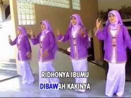 G c cantik manis cak ulat bulu am dm dapat salam dari ayah ibu g c tamat kuliah jadi menantu. Kunci Gitar Surga Di Telapak Kaki Ibu Qasidah