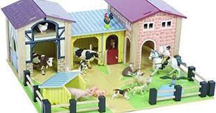 Le Toy Van Farmyard By Le Toy Van Most Wanted Christmas Toys Farm Yard Playset Toy Barn