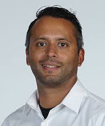 Johann Giraldo's Instagram, Twitter & Facebook