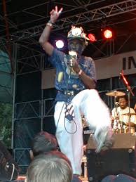 Jamaican singer lee scratch perry died on sunday at the age of 85.he passed away at the noel undoubtedly, lee scratch perry will always be remembered for his sterling contribution to the music. File Lee Perry Live Jpg Wikipedia