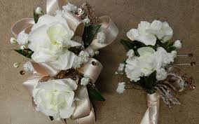 Find, research and contact wedding professionals on the knot, featuring reviews and info on the best wedding vendors. Beck S Flower Shop Gardens Inc Your Jackson Florist Online Michigan Flower Shop
