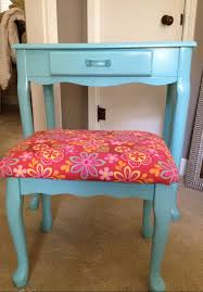 Pin By Carrie Galloway On My Diy Pretty Furniture Little Girl Vanity Childrens Furniture
