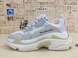 Pin Em Adidas Shoes