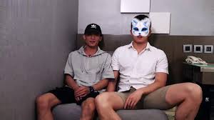 RT @Rejwan60279678: GV：台湾体格差男男玩大屌比赛