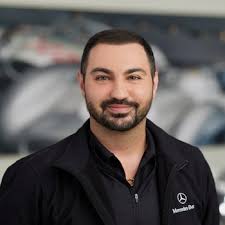 Meet the Entire Staff at W.I. Simonson