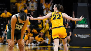 Caitlin Clark drills a game-winning logo 3 at buzzer for Iowa - ESPN Video