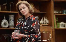 Lucille bluth has no problem being honest, especially if it hurts others. Tdz3ucsrbs6dgm