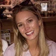 Leanna Bird's Instagram, Twitter & Facebook