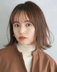 切りっぱなし外ハネボブ 表参道の美容室 garden aoyama ガーデンアオヤマ 豊田 楓の髪型 ヘアスタイル ヘアカタログ lala ララ 2021 ショートのヘアスタイル ヘアスタイル ボブ