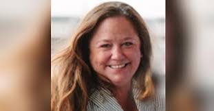 Sarah Frank's Instagram, Twitter & Facebook