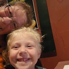 Lounges in Milwaukee with old school music