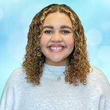 Kenyatta Davis's Instagram, Twitter & Facebook