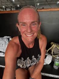 Holly K Dunn (@hollykdunn) • Facebook