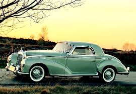 Mercedes Benz 300s Coupe Luxury Cars Mercedes Mercedes Benz Old Mercedes