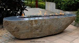 Find fire pit in canada | visit kijiji classifieds to buy, sell, or trade almost anything! Ohio Boulder Fire Pit We Love The Shape Of This Natural Granite Boulder The Polished Top And Rustic Sides Draw Feuertisch Gas Feuerstelle Feuerstelle Garten