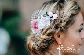 R10 Haarschmuck Haarkamm Bluten Blumen Pfingstrosen Oktoberfest Braut Hochzeit In 2020 Haarschmuck Brautfrisur Braut