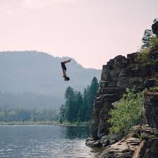 The only viewing is via kayak, stand up paddle board, personal watercraft, or boat. Destination Cliff Jumping Furthermore