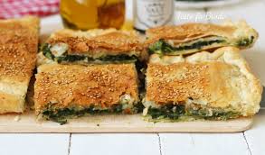 Maybe you would like to learn more about one of these? Torta Salata Agli Spinaci E Mozzarella Con Pasta Sfoglia Tutto Fa Brodo In Cucina