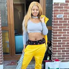 Babes wodumo returns from near obscurity with a new album indando kazi. Babes Admits To Bullying Lady Zamar I Shouldn T Have Sworn At Her Or Made Fun Of Her Face