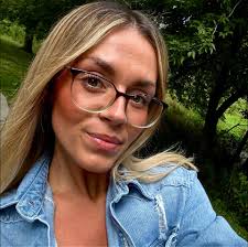 Places hiring around the marinette area? Crivitz, Peshtigo, Menominee etc