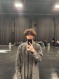 Haruharu On Twitter Taehyung Selca Kim Taehyung Bts Taehyung
