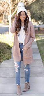 Winter Outfits White V Neck Shirt And Brown Cardigan Winter Outfits Women Outfits Invierno Cute Winter Outfits