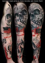 By Volko Merschky Simone Pfaff At Buena Vista Tattoo Club Wurzburg German Tattoo Kitsch Armeltatowierungen Tatowiertinte